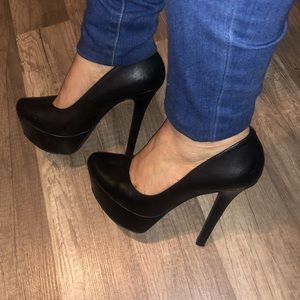 Jessica Simpson Platform Pumps